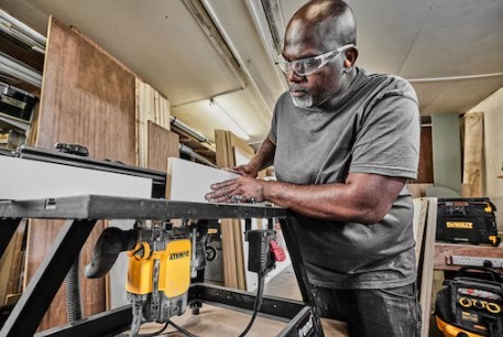 Dewalt DWE627KT-QS Oberfräse